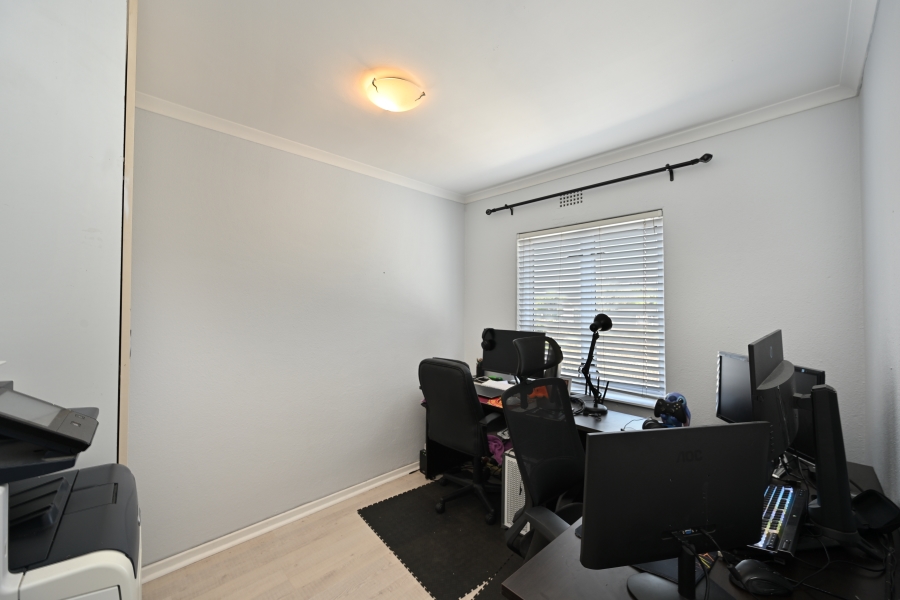 3 Bedroom Property for Sale in Table View Western Cape